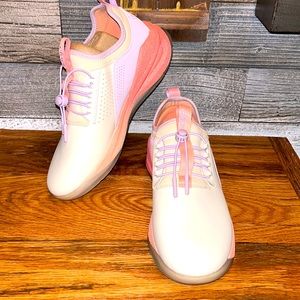 Size 8.5 Clove Limited Edition Medical / Nuring Shoes   Tan/peach & Lavender